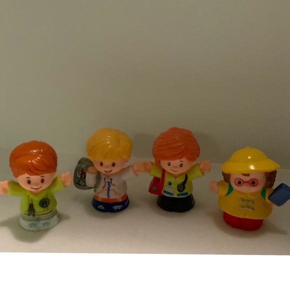 5 Little People EMT/ School Girls - Picture 6 of 9